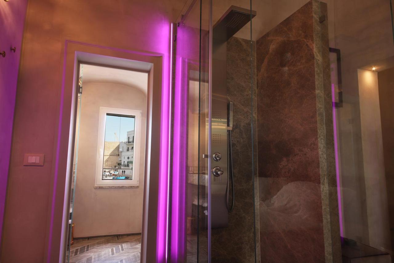 Al Console Luxury Suite Monopoli Exterior foto
